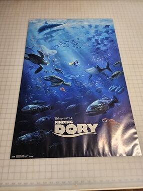 Large Finding Dory Poster